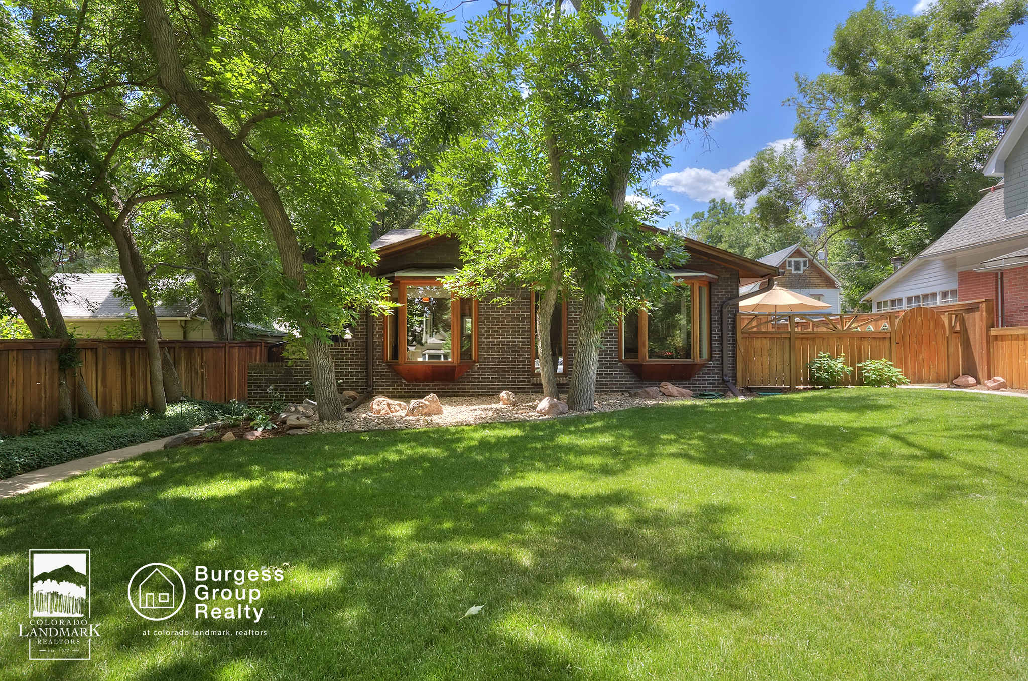 Sold Beautiful Mapleton Hill Townhome
