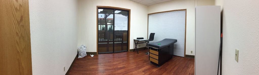 220-Front R Office