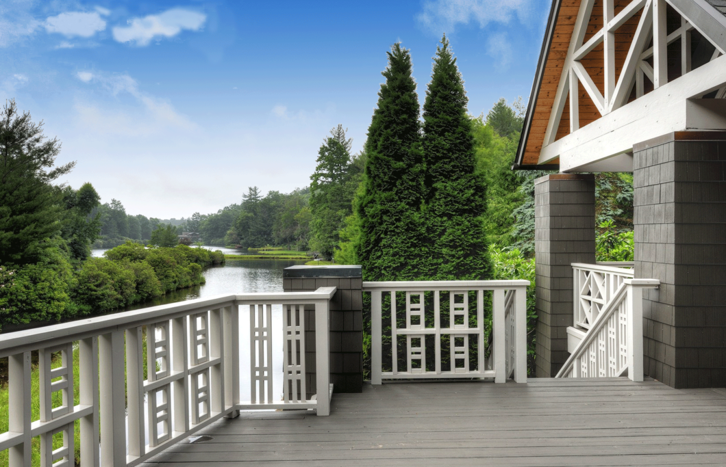 389-deer-run-highlands-nc-exterior-water-view