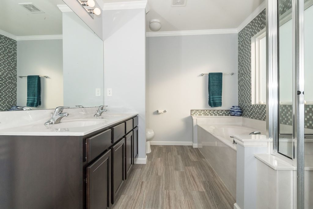 1506-byron-place-k-barks-wc-25-of-36