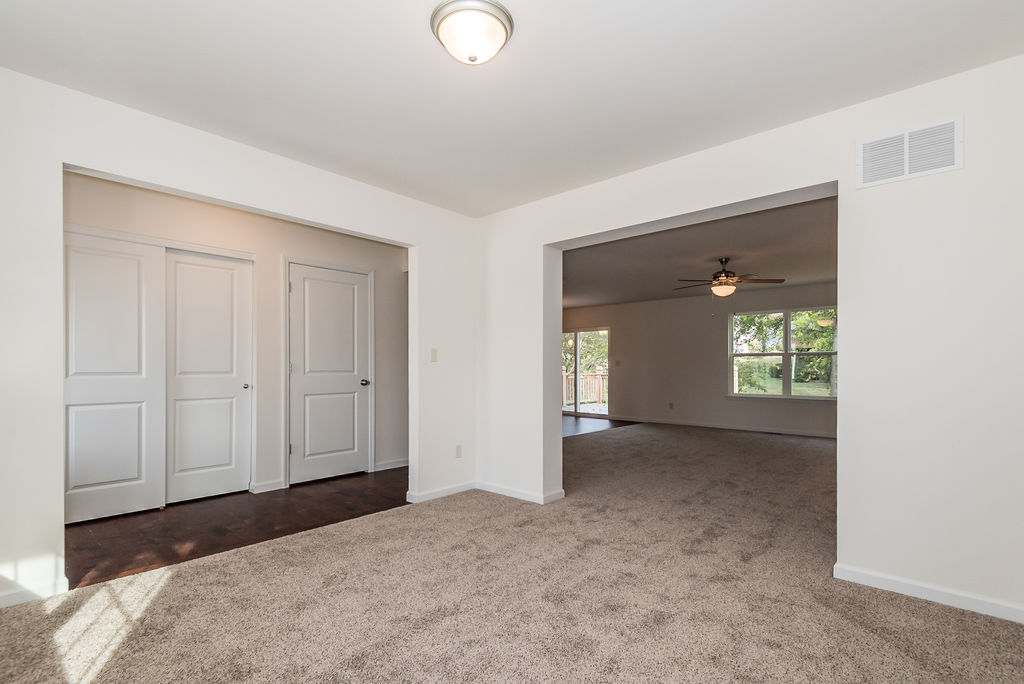 1355-mason-grove-k-barks-wc-8-of-43