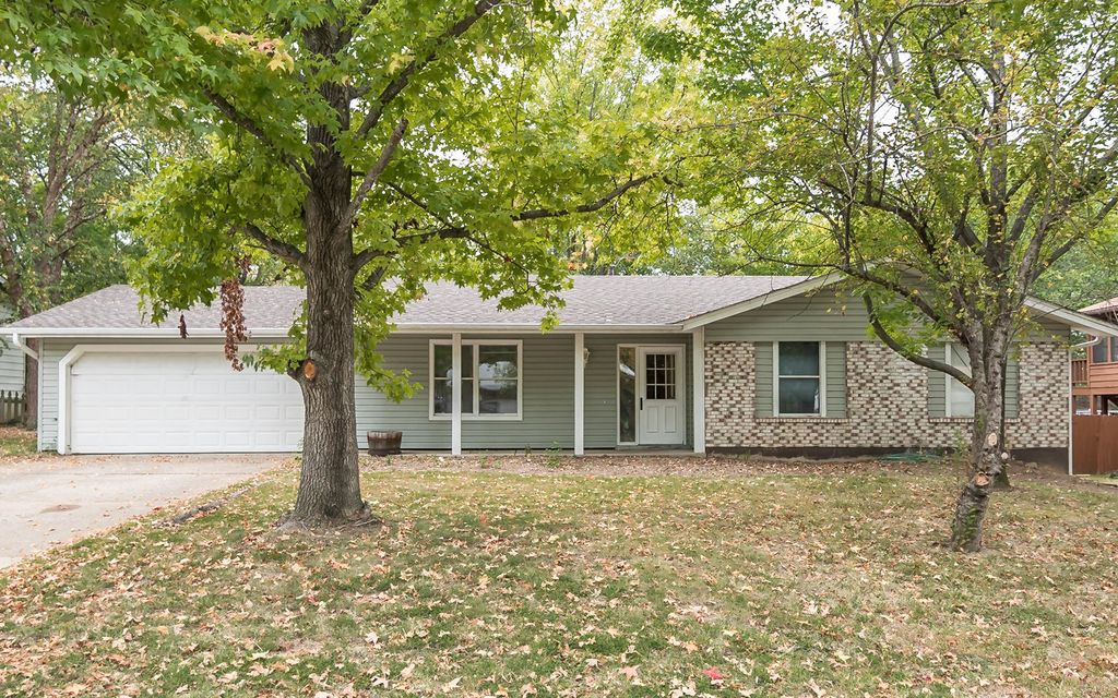 132-lake-ridge-drive-k-barks-wc-1-of-34