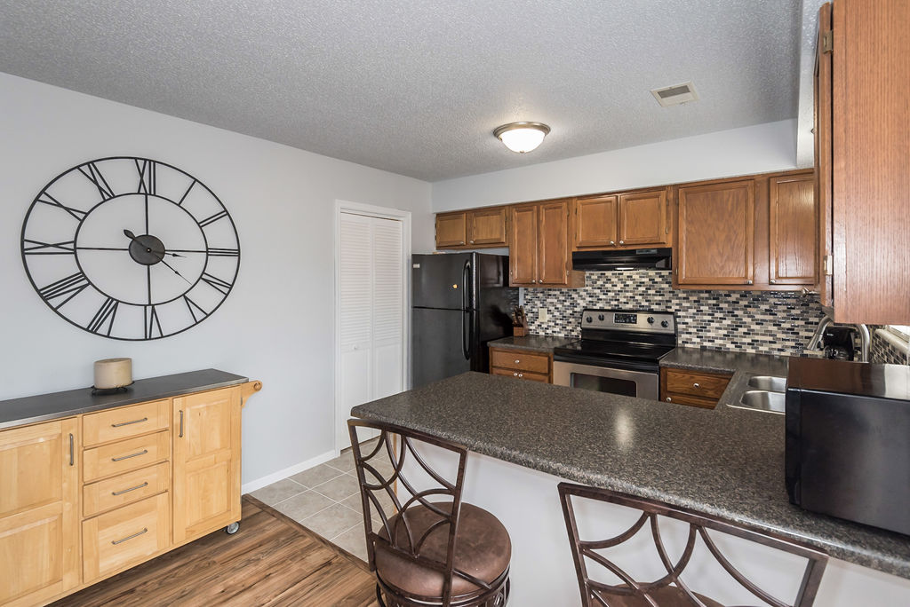 1324-sunview-drive-k-barks-wc-13-of-28