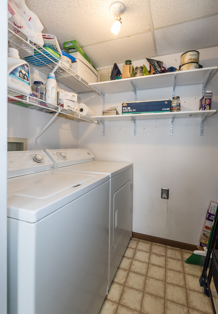 1324-sunview-drive-k-barks-wc-20-of-28