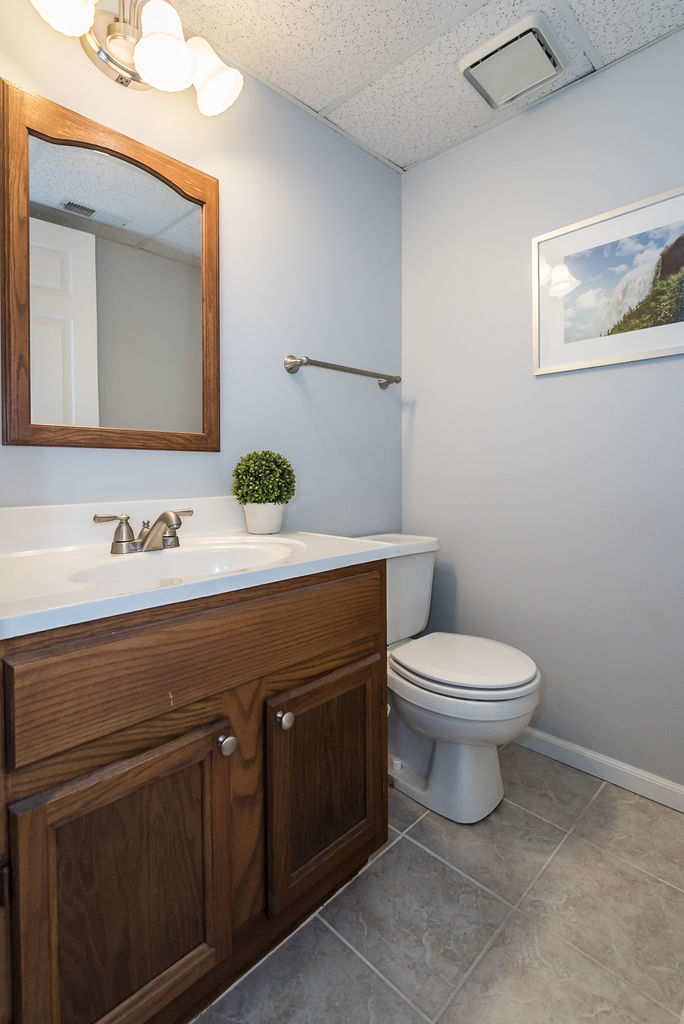 1324-sunview-drive-k-barks-wc-9-of-28