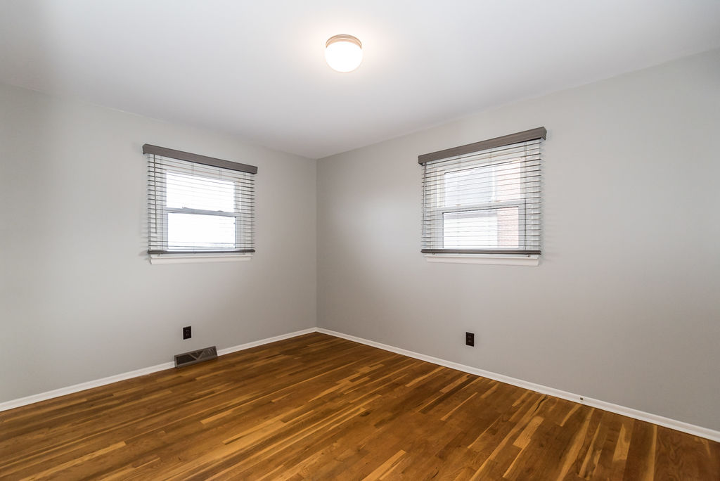 1208-n-5th-st-k-barks-wc-18-of-27