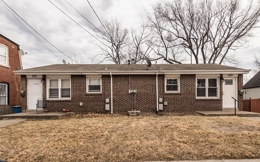 1208-n-5th-st-k-barks-wc-4-of-27