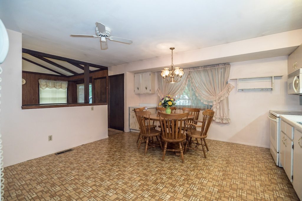 1462 Coachway Ln - K Barks - WC (13 of 40)