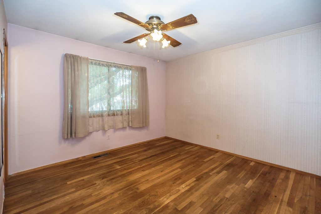 1462 Coachway Ln - K Barks - WC (21 of 40)