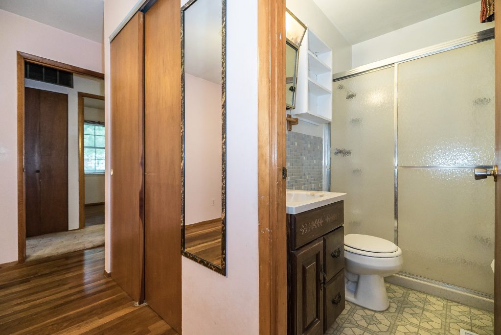 1462 Coachway Ln - K Barks - WC (24 of 40)
