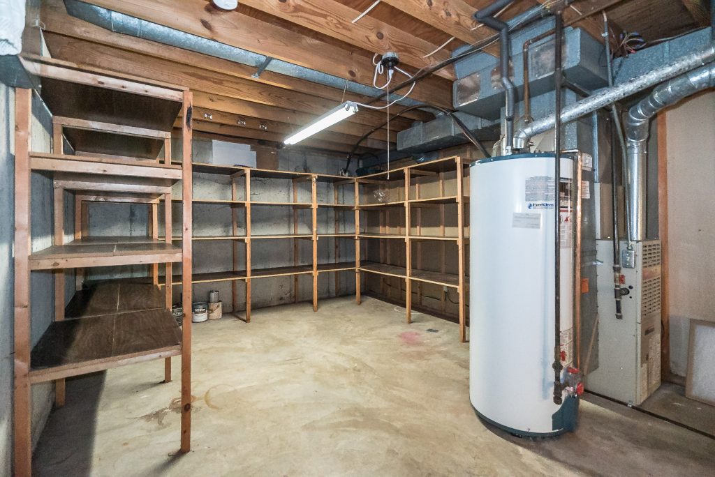 1462 Coachway Ln - K Barks - WC (31 of 40)