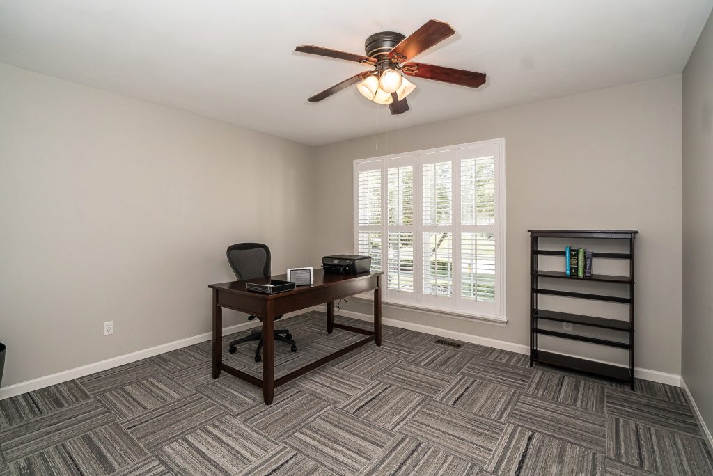 2942 Fox Bluff Drive - K Barks - WC (31 of 47)