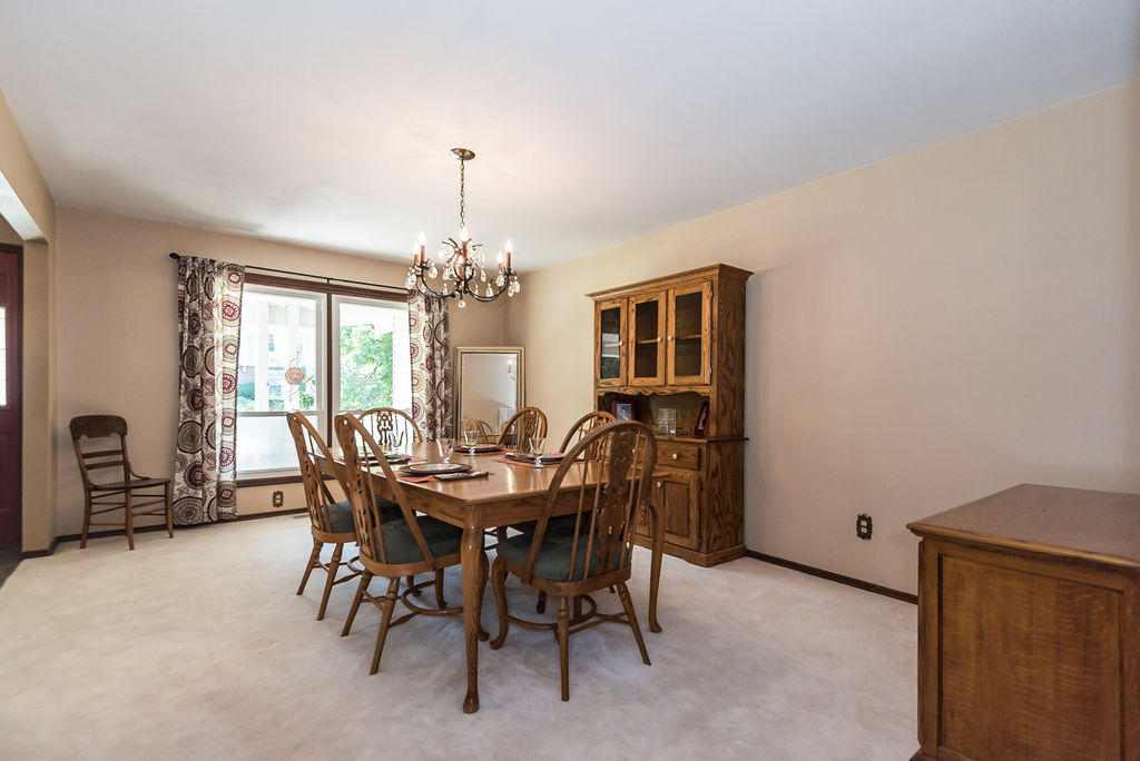 585 Rolling Glen Lane - K Barks - WC (14 of 60)