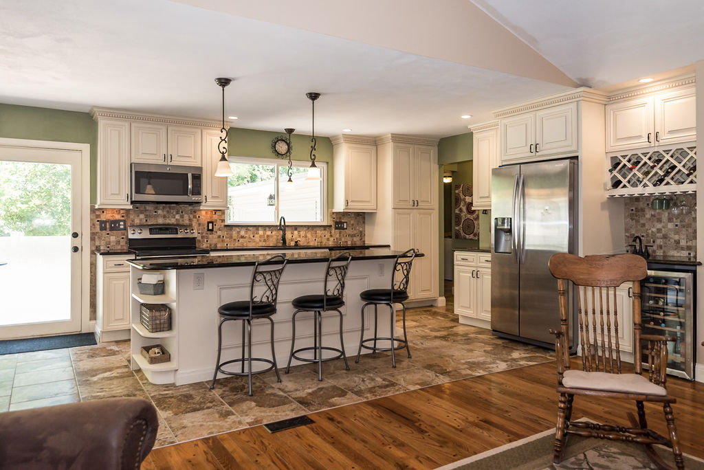 585 Rolling Glen Lane - K Barks - WC (25 of 60)