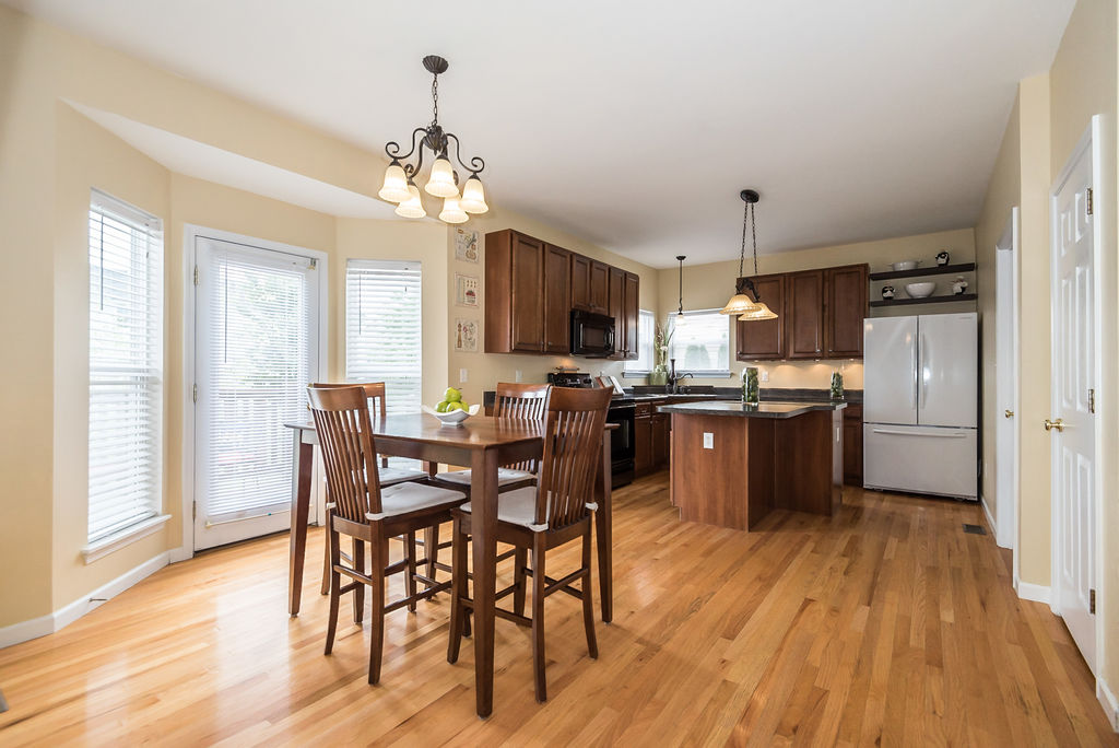 807-victorygate-ct-k-barks-wc-28-of-60