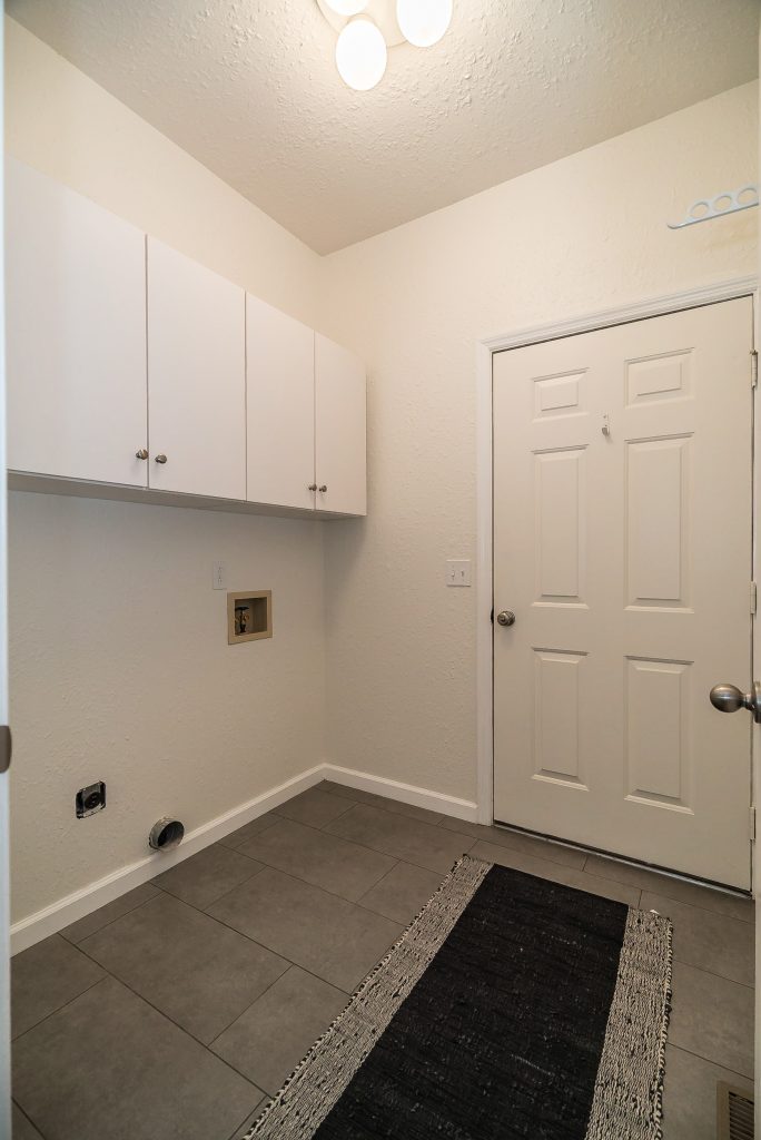 346 Woodcliffe Place Dr - K Barks - WC (36 of 58)