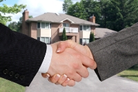 The Importance Of Being Represented By Real Estate Agent In Farmington Hills Michigan Hand shake