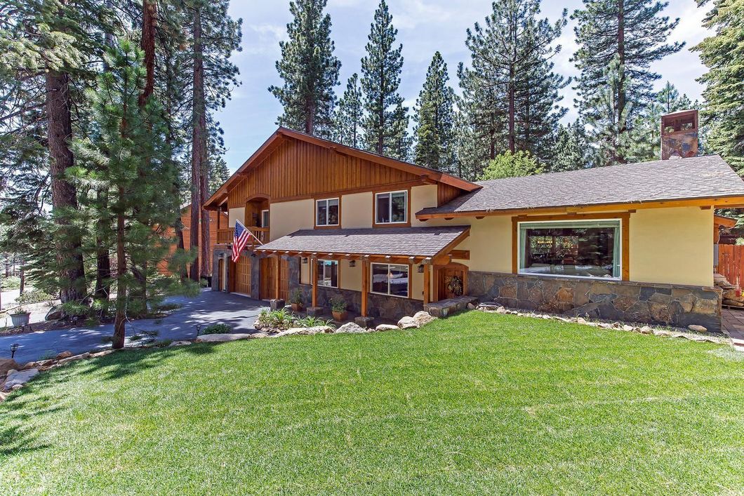 549 McDonald Dr Incline-large-001-25-IMG 8654-1500x1000-72dpi
