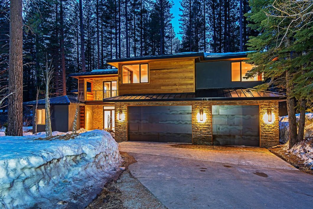 165-mayhew-circle-incline-large-041-37-dsc7156-1499x1000-72dpi