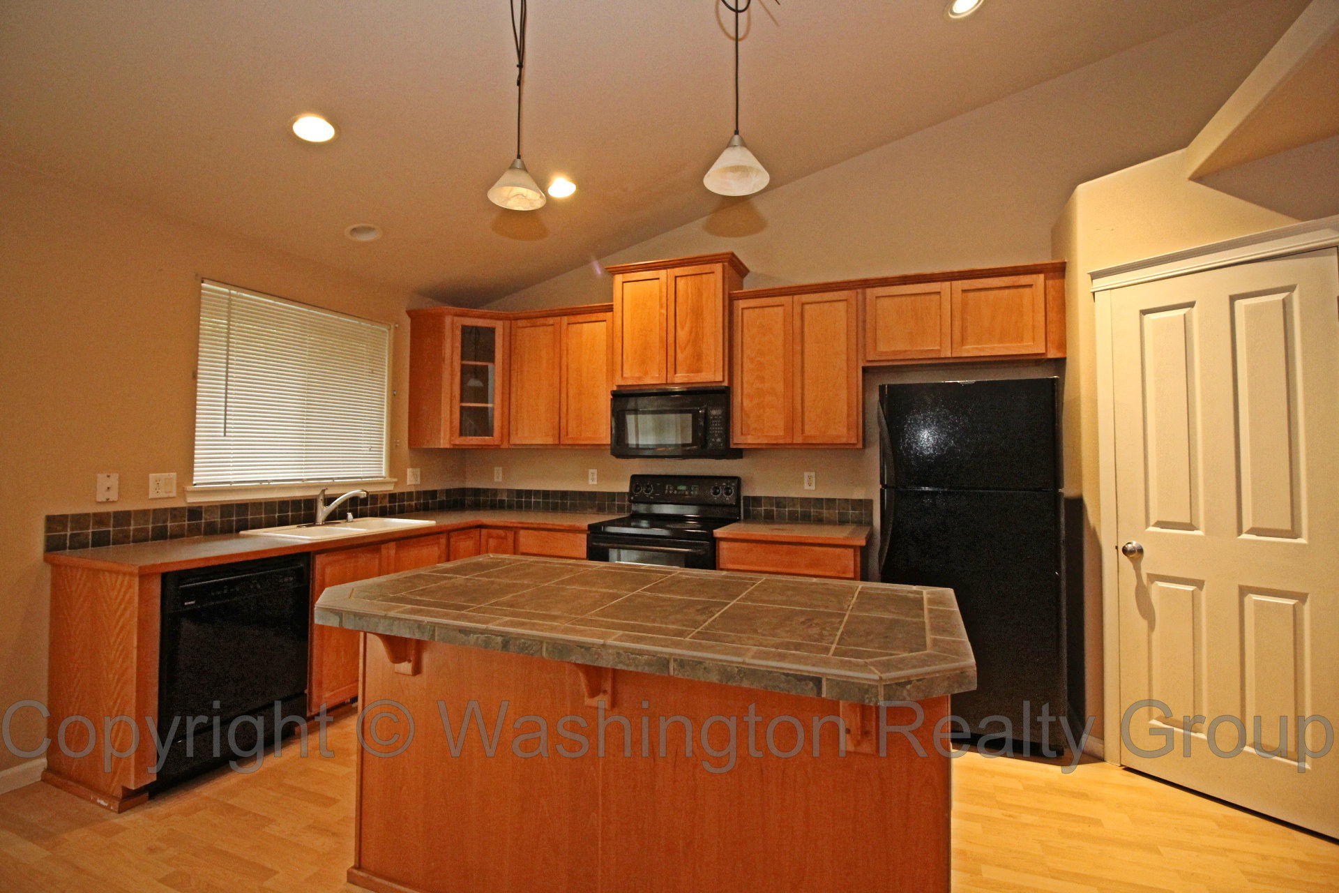 Backyard home for sale in Sumner