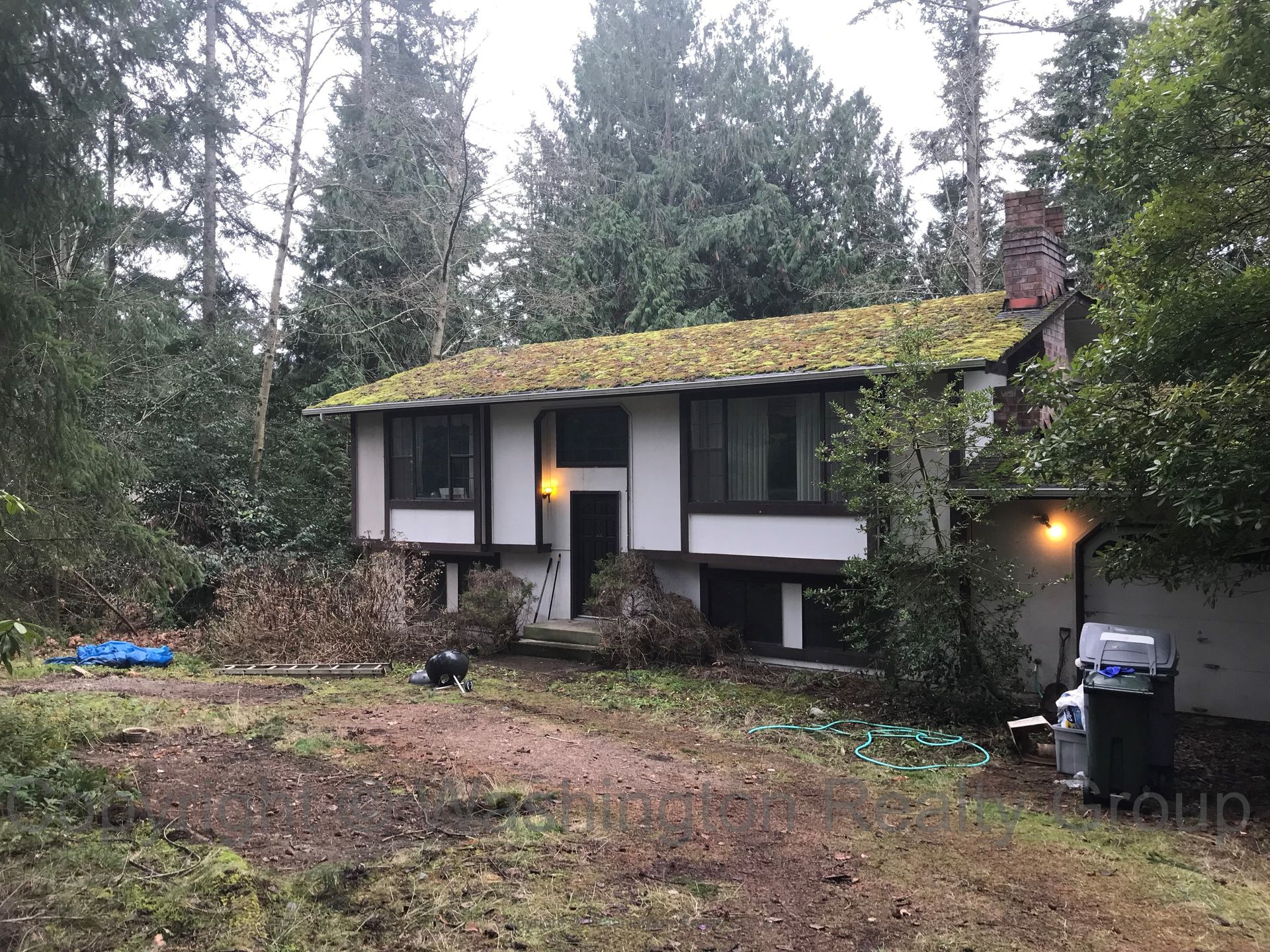 Front yard of Home for sale in Sumner WA