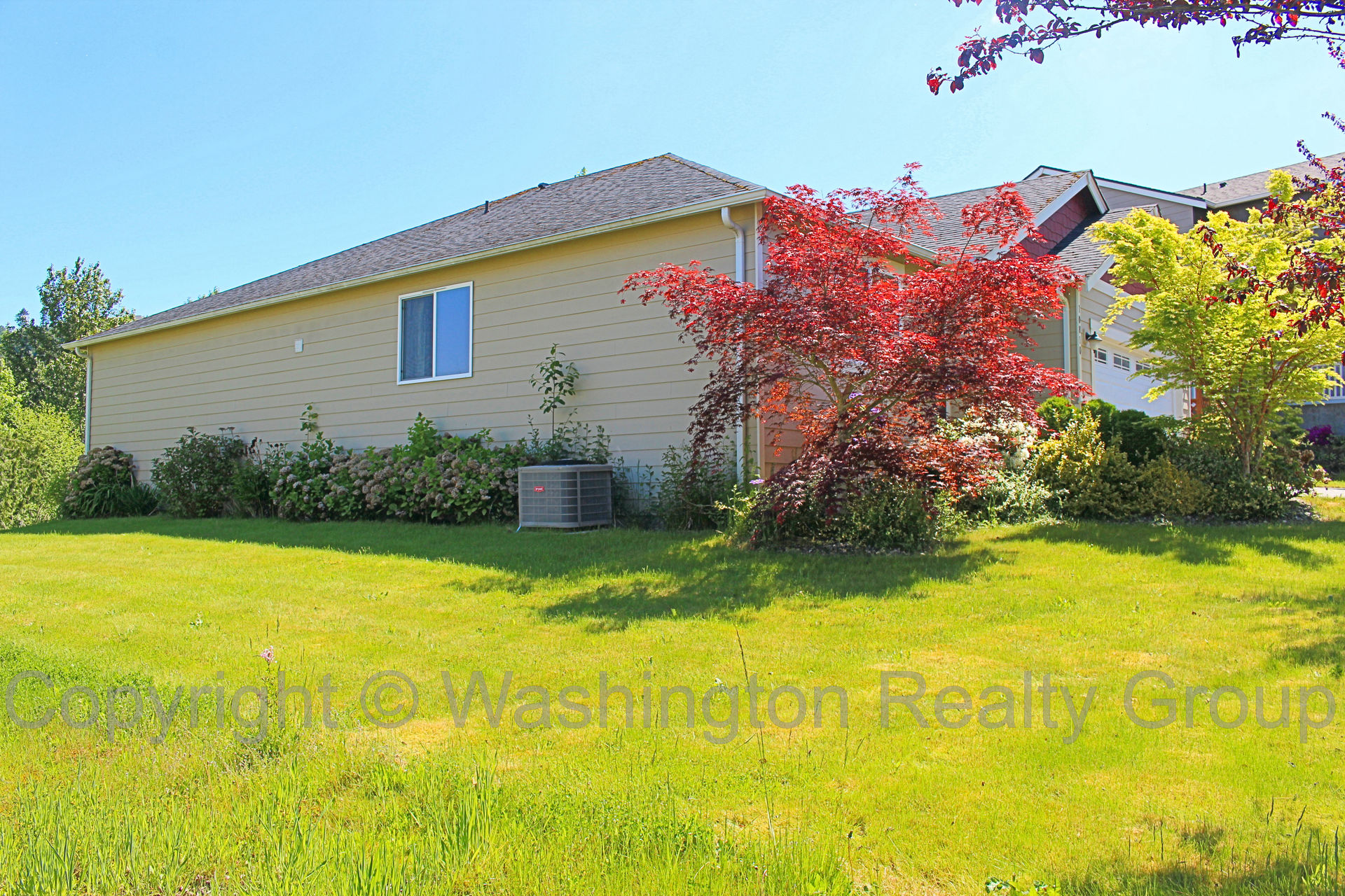 Backyard home for sale in Sumner