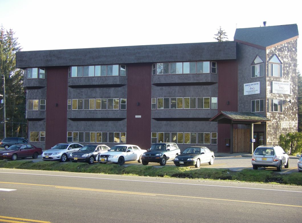 Willow Park - Front (north side)