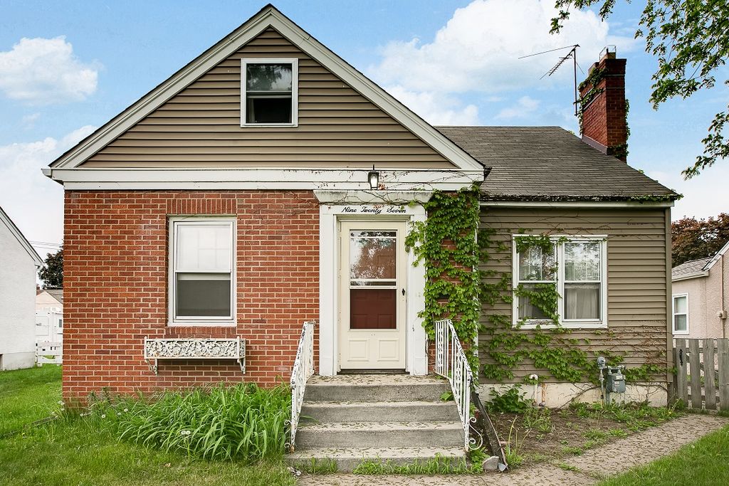 927-iowa-ave_001
