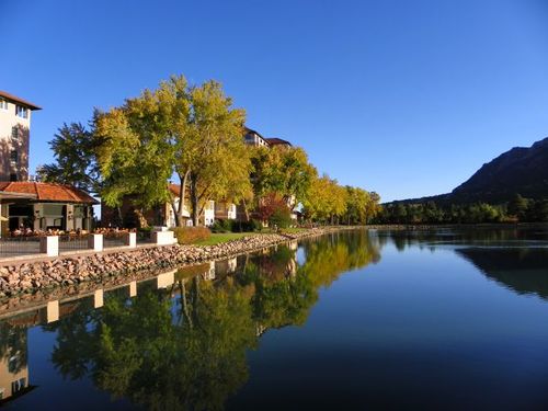 Broadmoor Hotel - The Grand Dame
