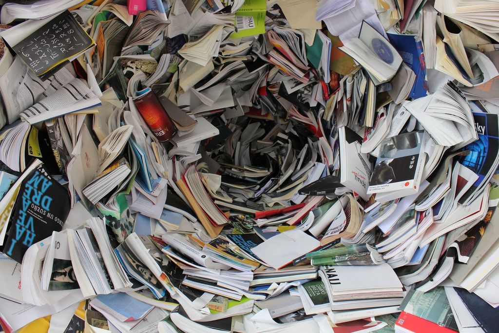 clutter tunnel