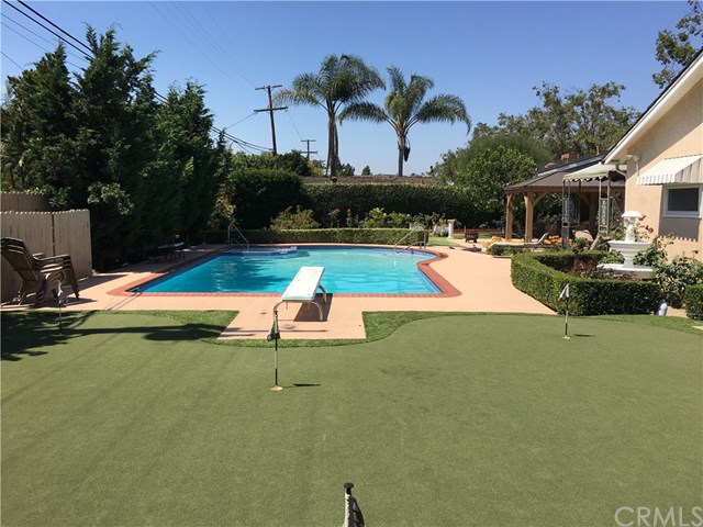 Pool Homes