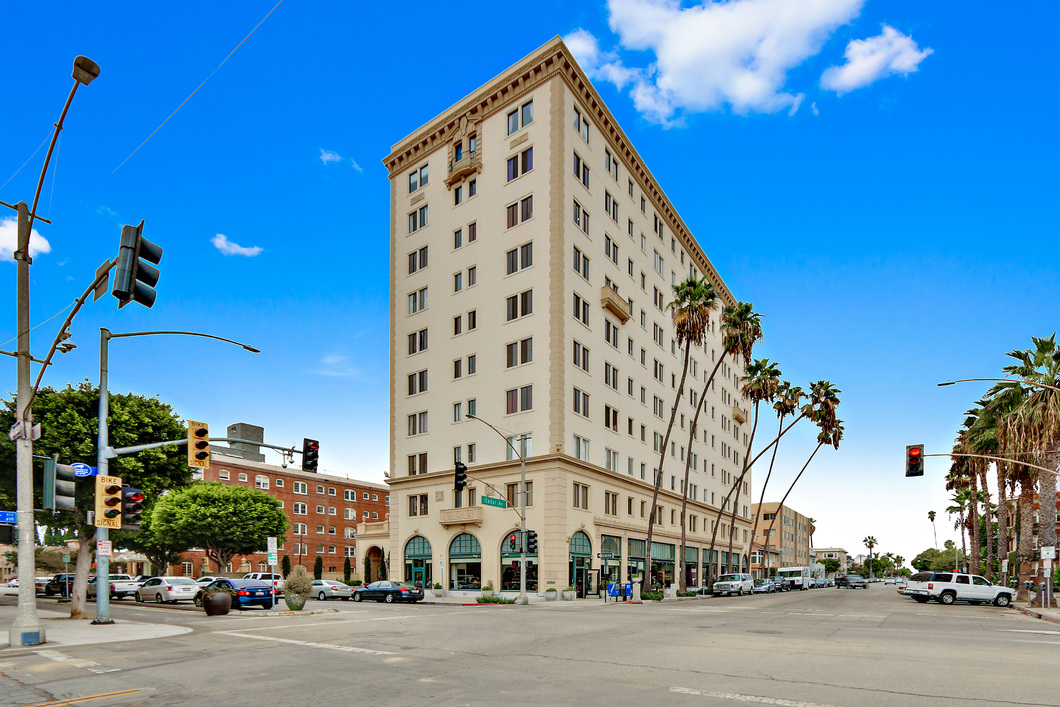 315 W. 3rd St. #502