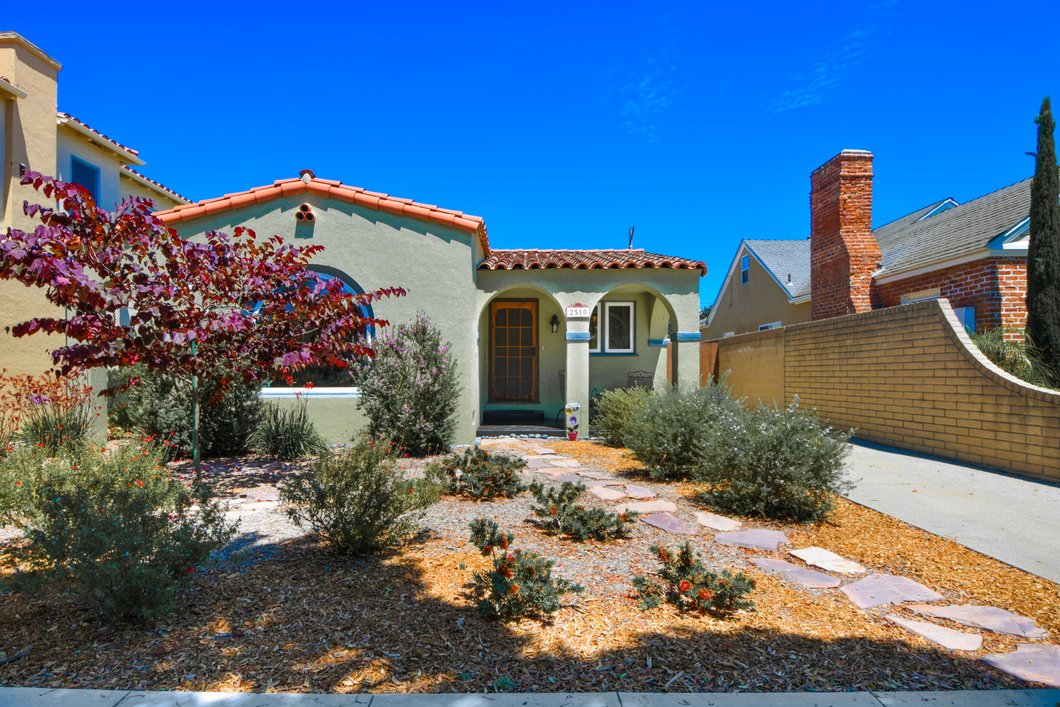2510 Eucalyptus Ave.