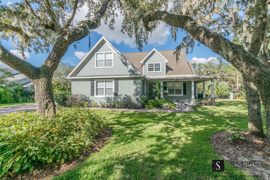 2606 Wyndsor Oaks Way - Winter Haven, FL