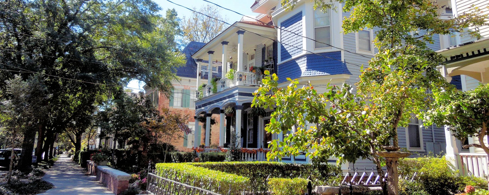 Luxury Neighborhoods - Communities - Historic District