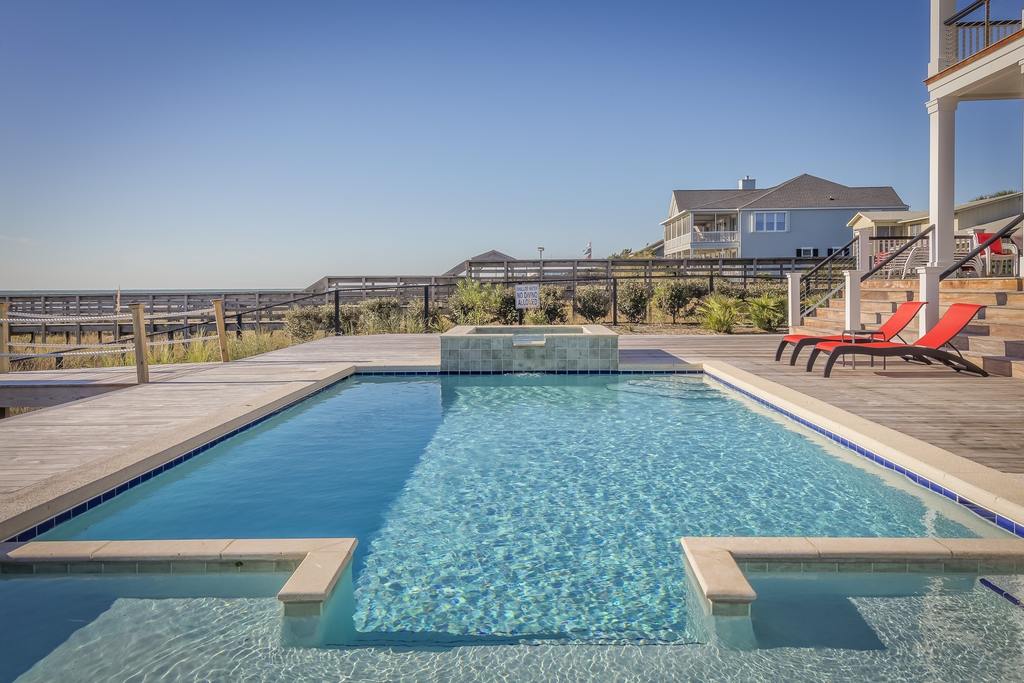 Concrete Swimming Pool